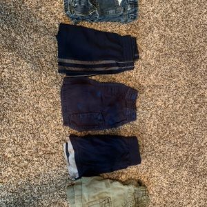 Lot of 5 Pairs of Toddler Boys Shorts